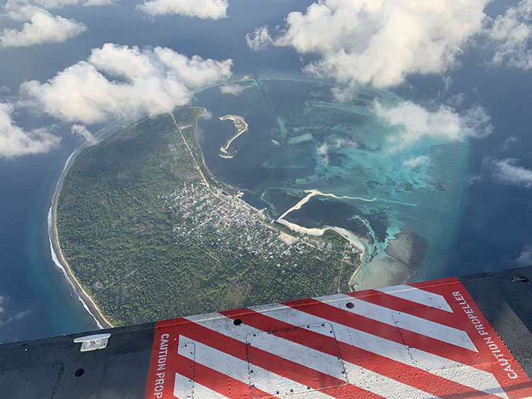 飛行機から見える島(5)