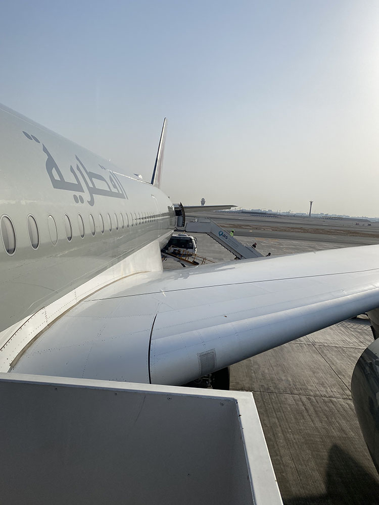 飛行機を降ります